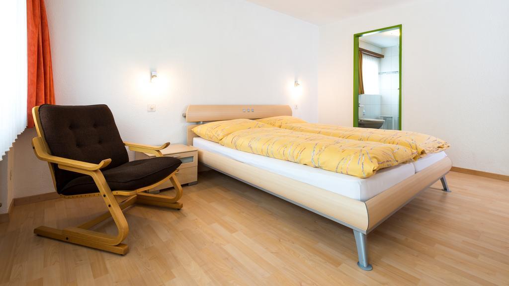 Apartments Atlas Saas-Grund Szoba fotó