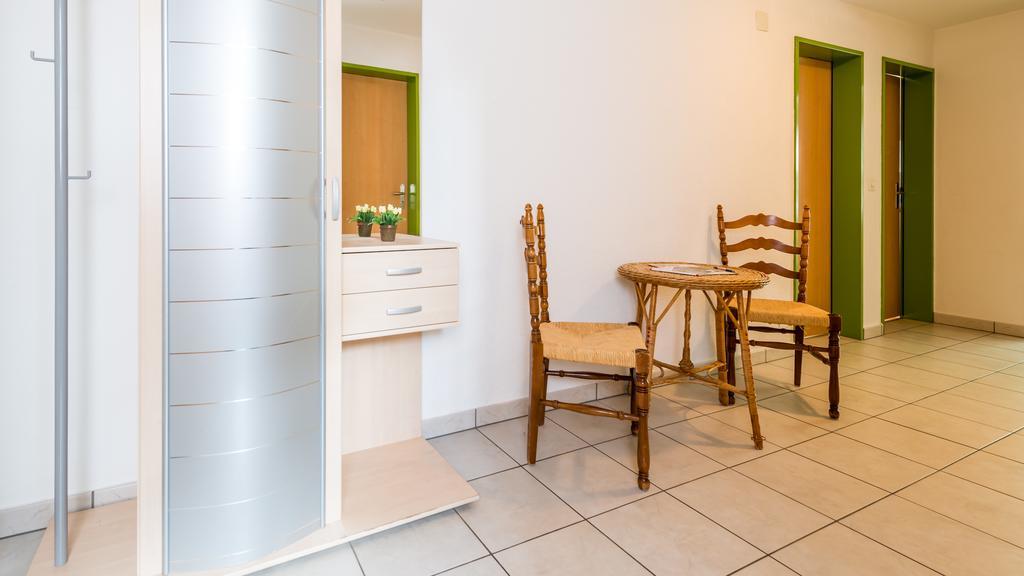 Apartments Atlas Saas-Grund Kültér fotó